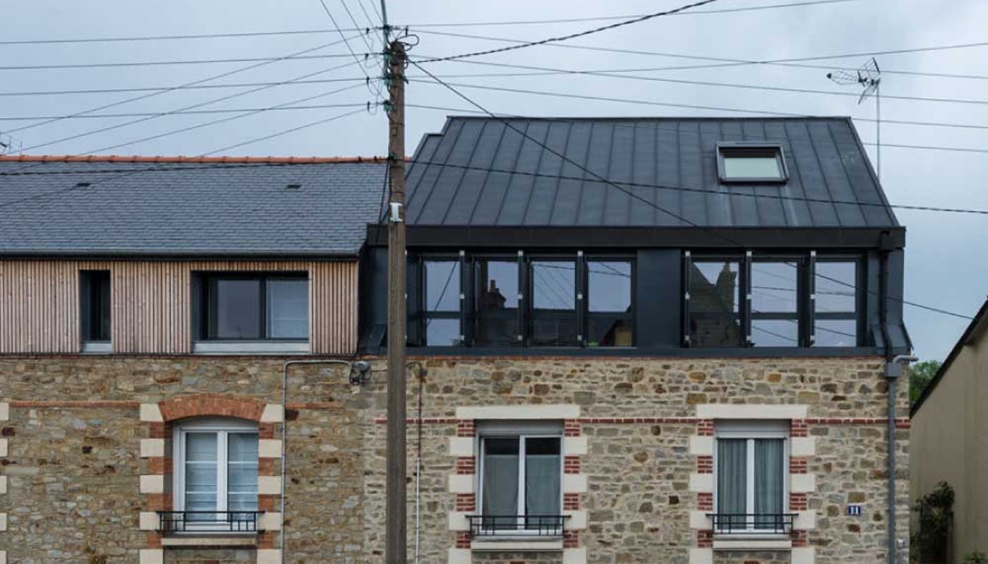 Surélévation maison : quelles différence avec l&rsquo;extension ?